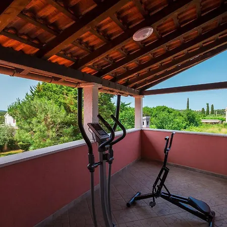 Holiday home Ines Pula